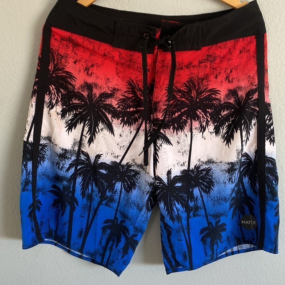Matrix Tropical Print Swim Shorts - Picture 5 of 5